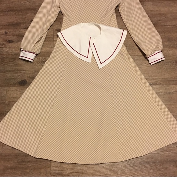 Recoverable collar dress - Picture 4 of 6